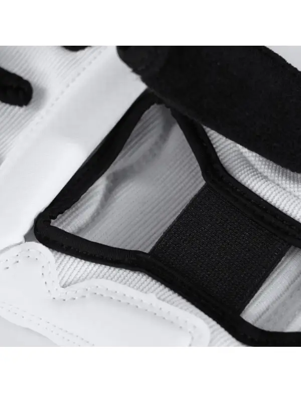 Manusi Taekwondo adidas Fighter